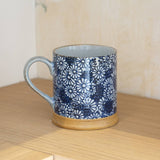 Mug en grès - Fleurs Bleues et Blanches 30cl
